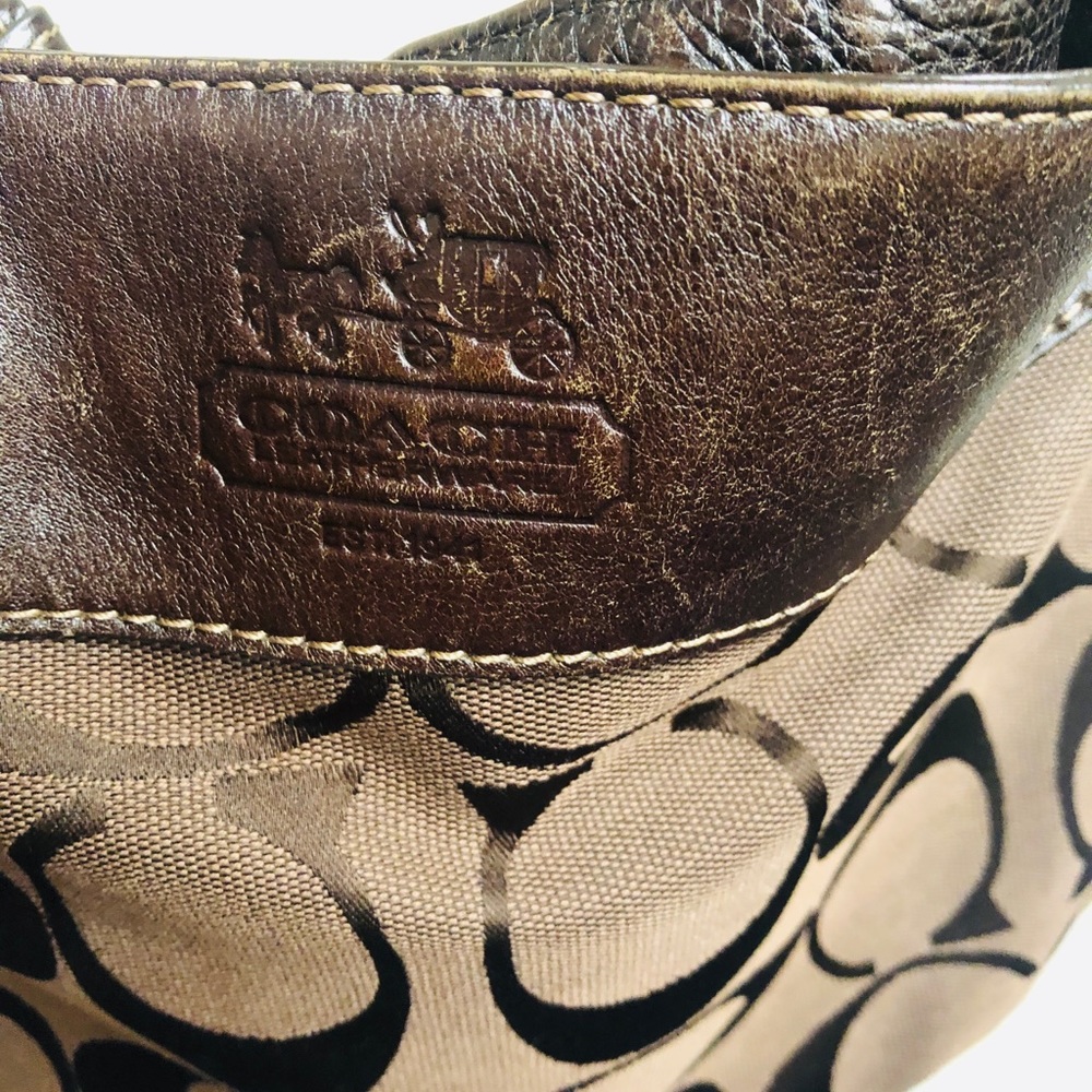 Coach Purse - Picture 2 of 7